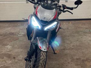 TRIUMPH STREET TRIPLE RS 2020