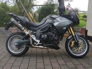 TRIUMPH TIGER 1050 SE