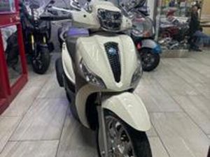 PIAGGIO MEDLEY 125 MEDLY ABS DA VETRINA 1 ANNO GAR