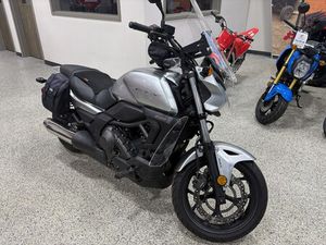 2015 HONDA CTX700 DCT ABS
