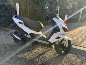 MOTOROWER PEUGEOT SPEEDFIGHT 4 2015 ROK OKAZJA STARE LIPINY