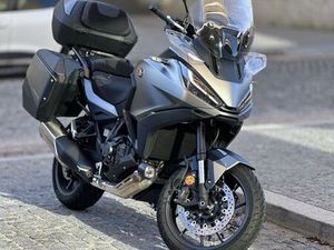 HONDA NT1100 DCT, COMO NOVA, 13000KM, 3 ANOS GARANTIA SANTA MARINHA E SÃO PEDRO DA AFURADA