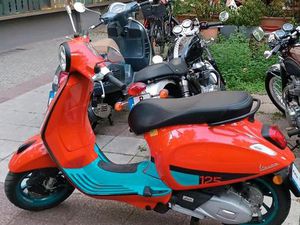 VESPA PRIMAVERA 125 CC
