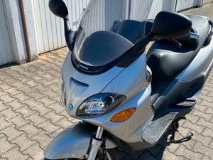 PIAGGIO X9 125 CCM ROLLER