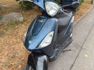 PIAGGIO FLY 125 ROLLER - BAUJAHR 2008 - TÜV BIS 03/2027 - B196