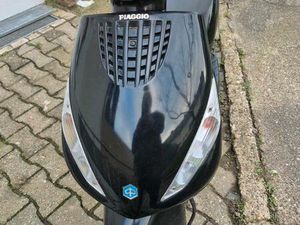 PIAGGIO ZIP 50 4T MIT WENIG KM