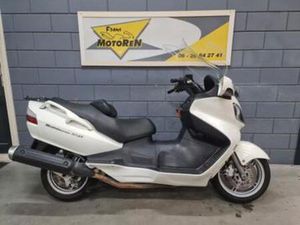 SUZUKI AN 650 BURGMAN BJ 2011 WIT METALLIC — MOTOREN | SUZUKI — MARKTPLAATS
