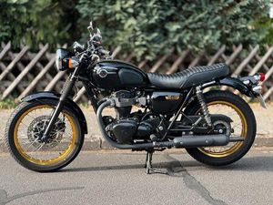 KAWASAKI W800 SPECIAL EDITION (WINTERPREIS)