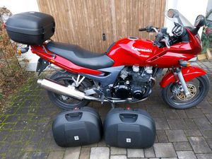 KAWASAKI ZR-7S MIT KOFFER