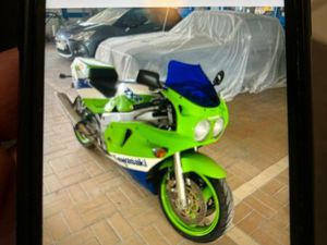 KAWASAKI ZXR 750 OLDTIMER