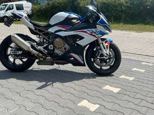 BMW S 1000 RR