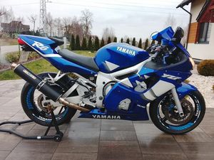 YAMAHA YZF R6 JEŻEWO
