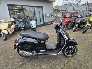 VESPA GTS 300 HPE/ABS/ASR/TÜV/INSPEKTION NEU*