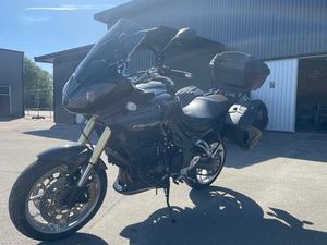 TRIUMPH TIGER 1050
