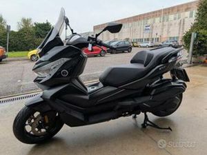 VOGE SFIDA SR4 400 DEL 2023