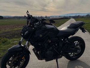 MT 07 ANNÉE 12/2024 1.760 KM