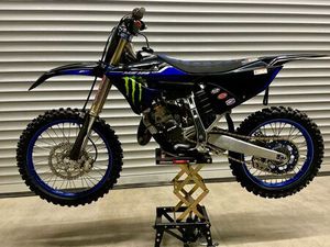 YAMAHA YZ125 MONSTER EDITION FULL GYTR