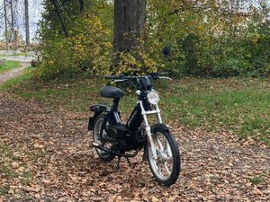 TOMOS SPRINT - GEPFLEGT UND INKLUSIVE DIVERSE ZUBEHÖRTEILE