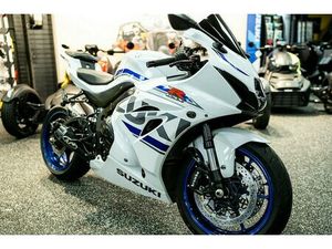 2018 SUZUKI GSX-R 1000