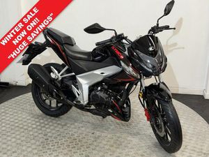 KYMCO VISAR 125 JUST 1 OWNER FROM NEW COMES WITH NEW MOT AND WARRANTY 125 CC