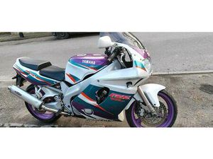 YAMAHA FZR 600 GENESIS