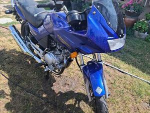 YAMAHA YBR 125