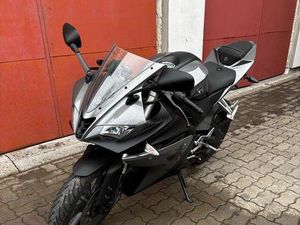 YAMAHA YZF R125