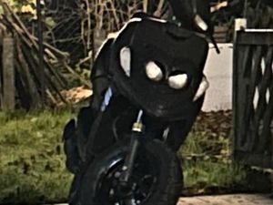 YAMAHA BWS 50 CCM ROLLER SCHWARZ