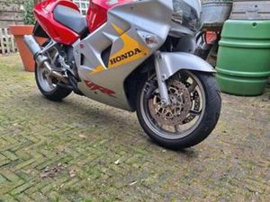 HONDA VFR800 — MOTOREN | HONDA — MARKTPLAATS