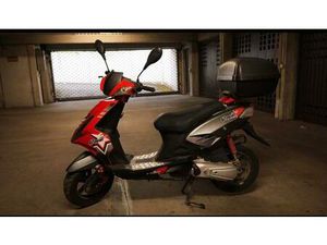 EXPLORER RACE 50 ROLLER 2011 - BASTLERFAHRZEUG MIT TOPCASE