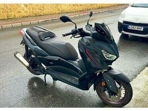 YAMAHA - XMAX 125 MACH