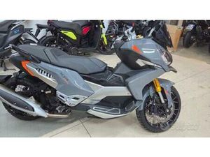 PEUGEOT XP 400 KM 10