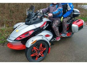 CAN AM SPYDER B J2009