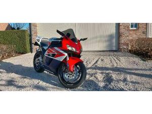 ② HONDA CBR 1000 RR FIREBLADE