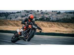 2019 KTM DUKE 790