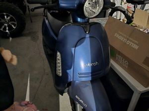 YAMAHA AEROX NAKED 2T