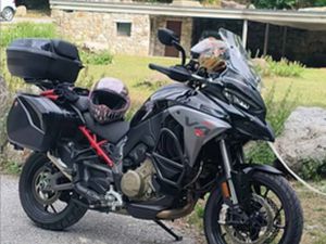 MULTISTRADA V4S RADAR E TRAVEL