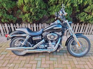 ② HARLEY DAVIDSON DYNA SUPERGLIDE 2007
