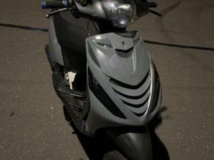 ZIP 2000 H2O EN SP VORK ZONDER 123 — SCOOTERS | PIAGGIO — MARKTPLAATS