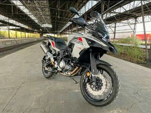 BENELLI TRK 502 X
