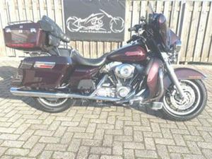 HARLEY-DAVIDSON ELECTRA GLIDE STANDARD FLHTI (BJ 2005) — MOTOREN | HARLEY-DAVIDSON — MARKTPLAATS