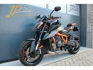 KTM 1290 SUPER DUKE R (2021) *BTW*ORG.NL*AKRAPOVIC* — MOTOREN | KTM — MARKTPLAATS
