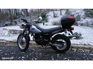 YAMAHA 125 TW