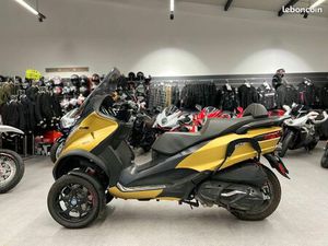 PIAGGIO MP3 500