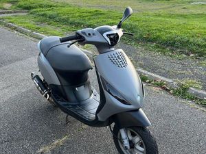 SCOOTER PIAGGIO ZIP 2T