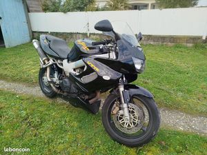 HONDA VTR 1000 FIRESTORM