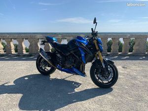 SUZUKI GSX-S 750