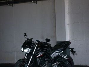 TRIUMPH STREET TRIPLE 765 RS