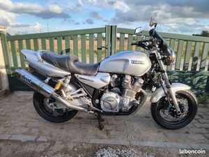 YAMAHA 1300 XJR