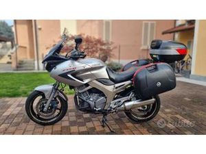 YAMAHA TDM 900 - 2002